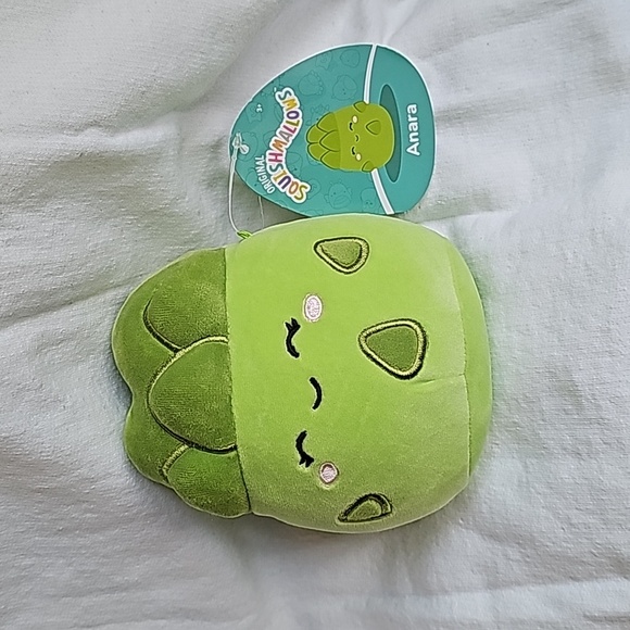 NEW Squishmallows "Anara the Asparagus" Foodie Squad 5" Plush - Picture 1 of 4